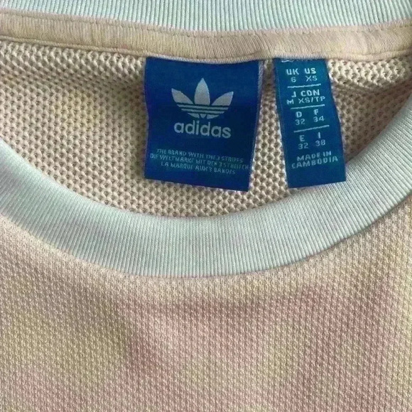 Adidas baby pink long sleeve causal top - Picture 3 of 3